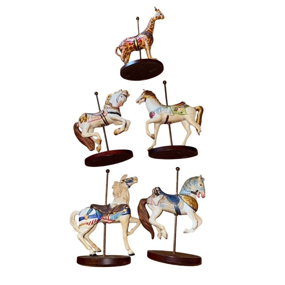 Lot of 5 Carousel Animal Figurines Horses & Giraffe‎ Wood Base Brass Pole broken